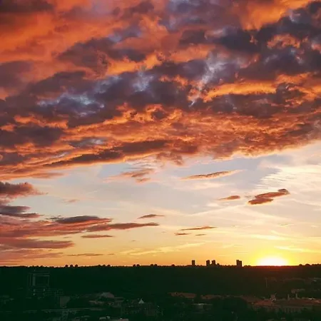 Modern With The Best View In City Center Διαμέρισμα *